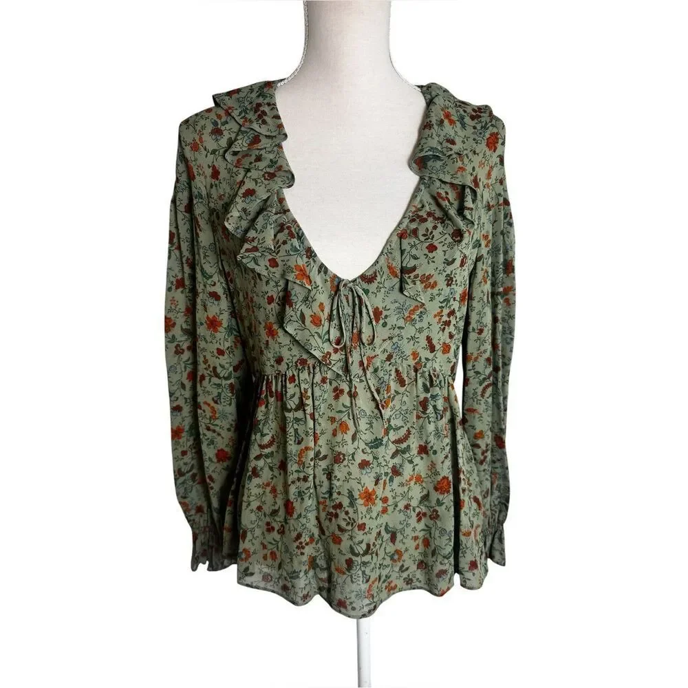 Reformation Wyn Floral Ruffled Top in green 4
